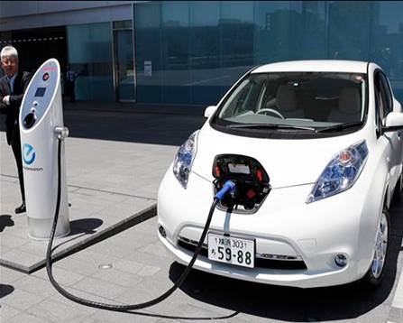 Experts predict a boom in electric vehicle sales in 2021
